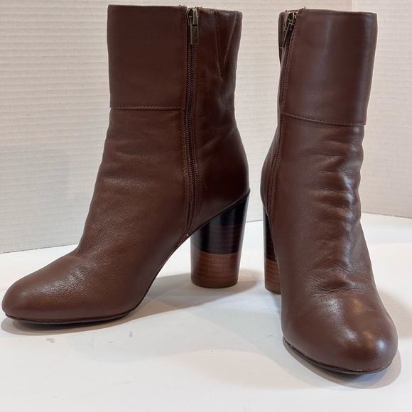 Very Volatile Women's Millian Boots Brown SZ 7 Side Zip Closure - Picture 6 of 13